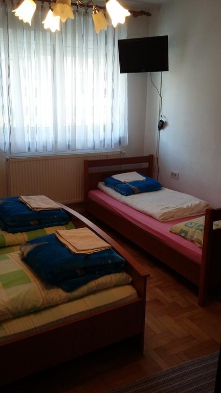 Guest House Potok Локве Екстер'єр фото